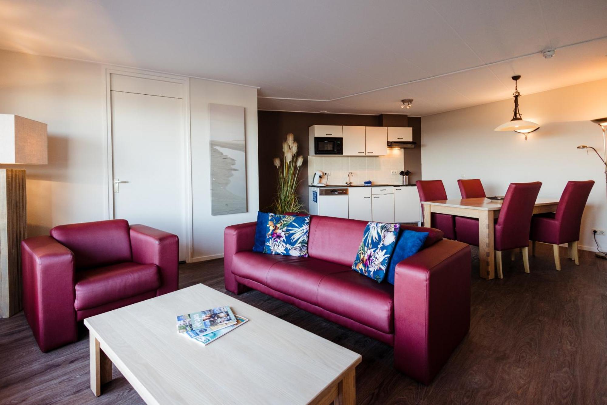 Appartementen Hotel Meyer Bergen aan Zee Bagian luar foto